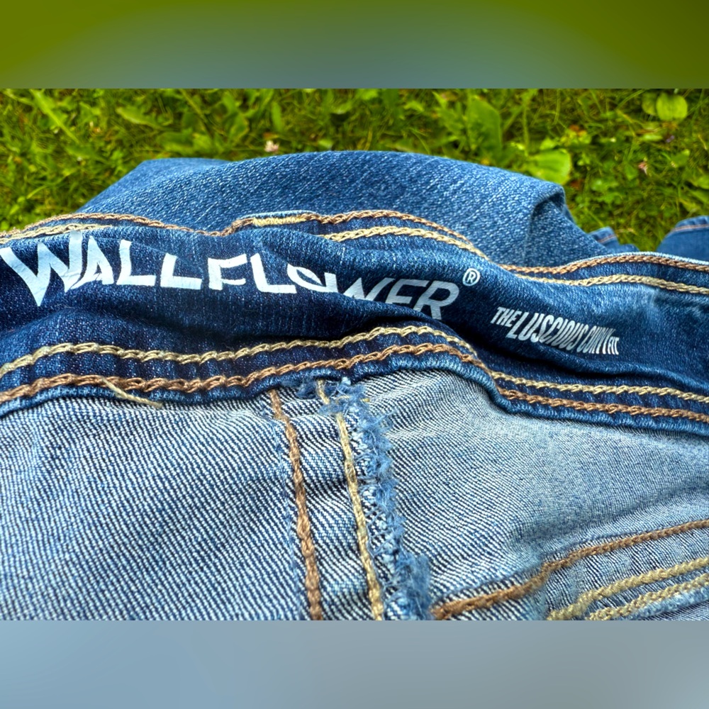 Wallflower jeans - Picture 9 of 13